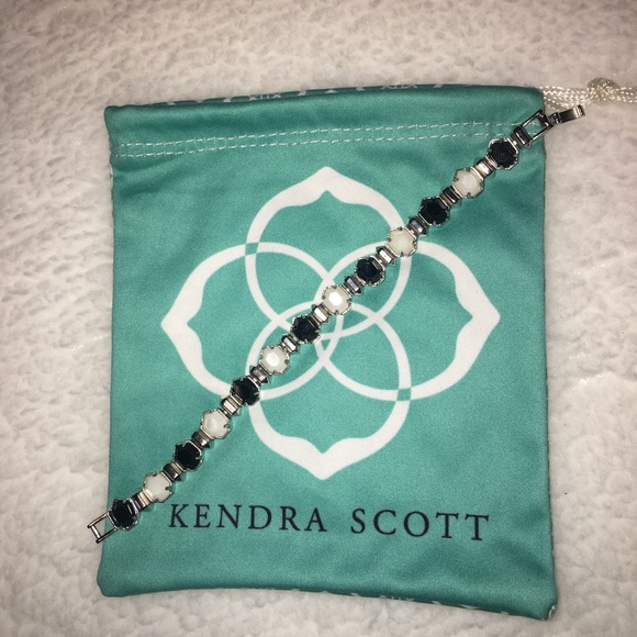 Kendra Scott Jewelry - SALE ❤️ Kendra Scott Tara Bracelet